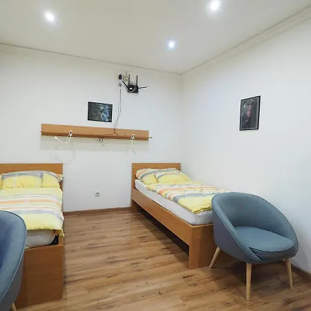 Pajger Apartman Pécs Extérieur photo